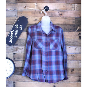 SALE-En Creme women's plaid dark colored button up long sleeve top size medium